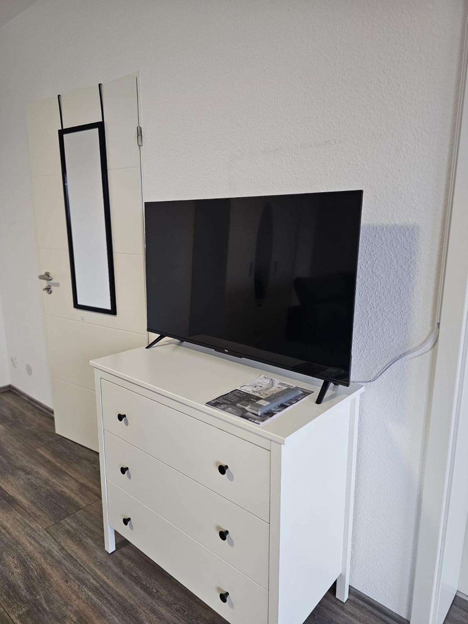 Gemuetliche Ferienwohnung Mülheim-Kärlich Esterno foto