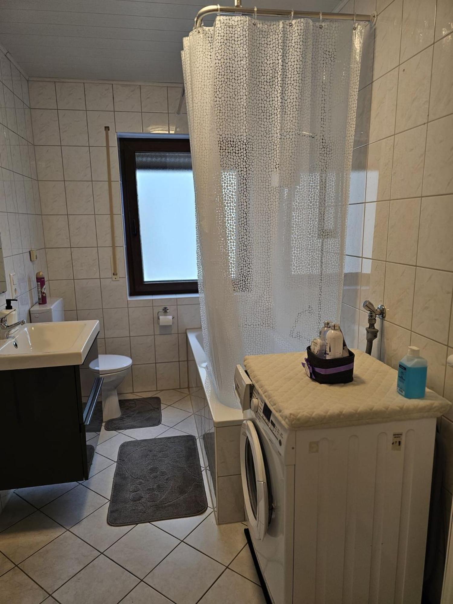 Gemuetliche Ferienwohnung Mülheim-Kärlich Esterno foto