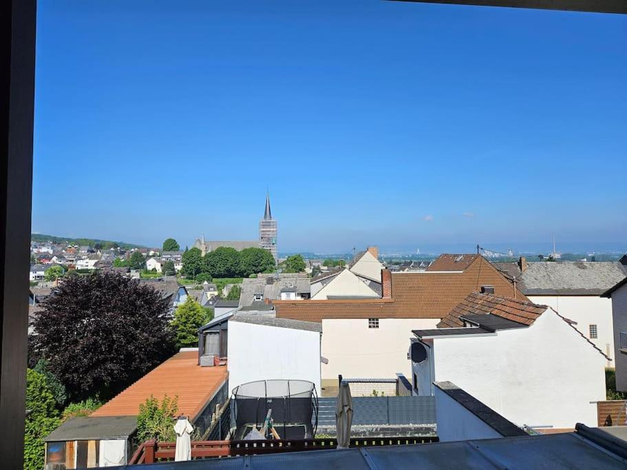 Gemuetliche Ferienwohnung Mülheim-Kärlich Esterno foto